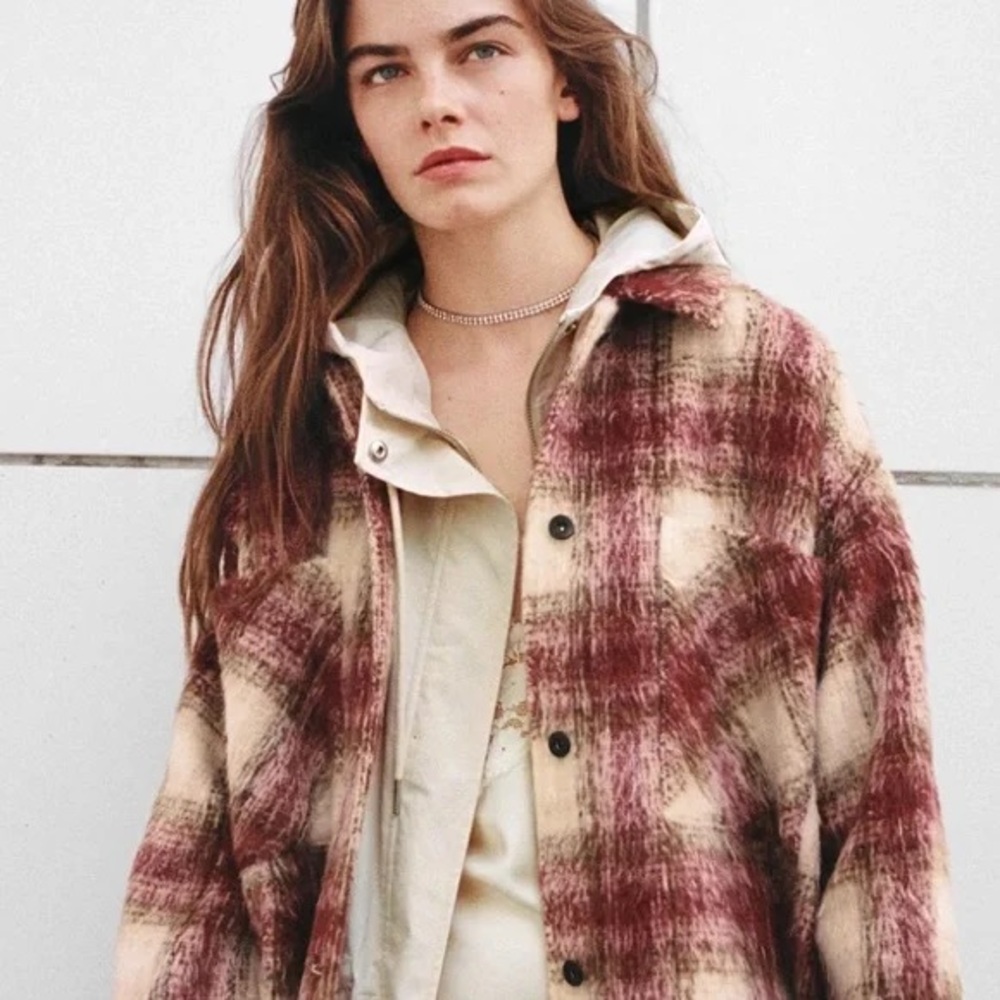 Zara Women’s Plaid Oversized Wool Blend Overshirt Shacket in Bordeaux Ecru Sz S
